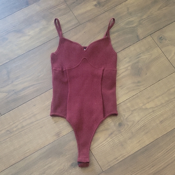 Express Maroon Bodysuit with Sweetheart Neckline, Sweater Like Feel, Size Small - Picture 1 of 5